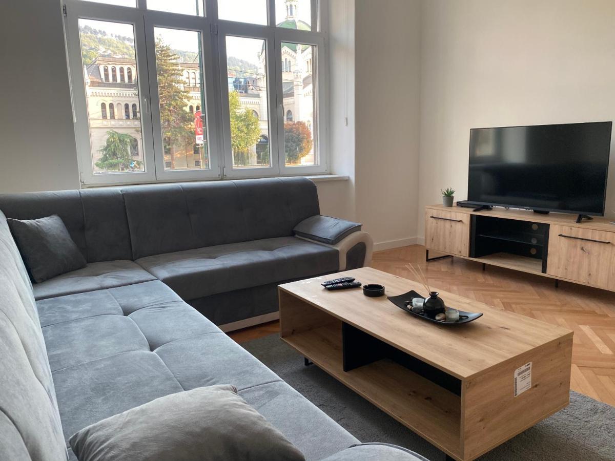 Apartment Festina Lente Sarajevo Exteriör bild