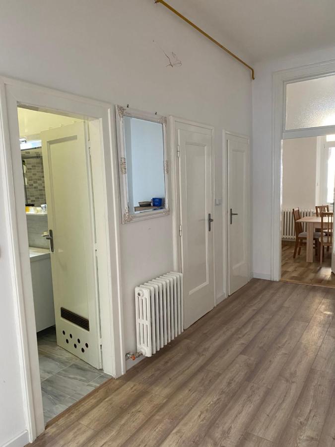 Apartment Festina Lente Sarajevo Exteriör bild